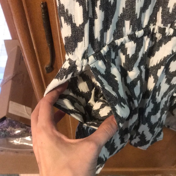 J. Crew Print Romper with Pockets - Picture 4 of 5